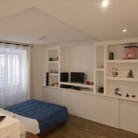 Paderno d'Adda Home Anisia מראה חיצוני תמונה