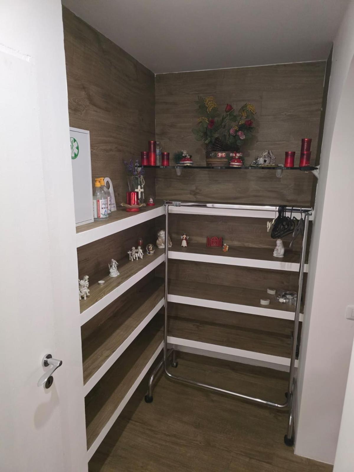 Paderno d'Adda Home Anisia מראה חיצוני תמונה